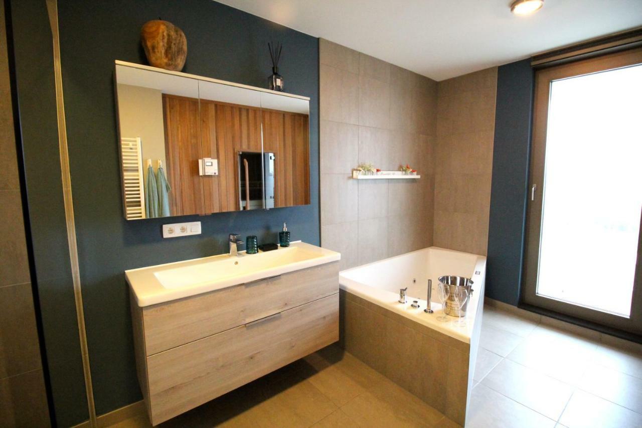 Bsauna & Wellness Apartamento Bruges Exterior foto